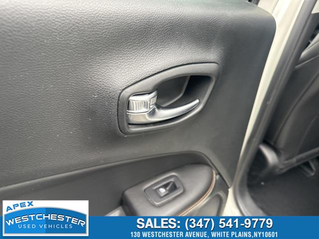 Used Jeep Compass Latitude 2020 | Apex Westchester Used Vehicles. White Plains, New York Used Jeep Compass Latitude 2020 | Apex Westchester Used Vehicles. White Plains, New York