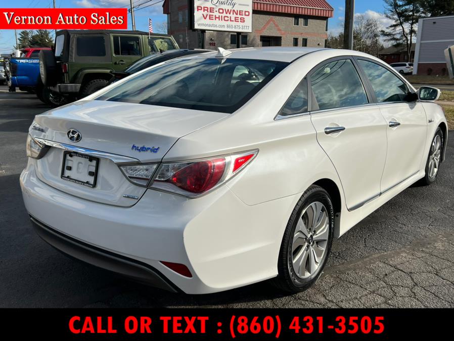 2013 Hyundai Sonata Hybrid 4dr Sdn, available for sale in Manchester, Connecticut | Vernon Auto Sale & Service. Manchester, Connecticut 2013 Hyundai Sonata Hybrid 4dr Sdn, available for sale in Manchester, Connecticut | Vernon Auto Sale & Service. Manchester, Connecticut