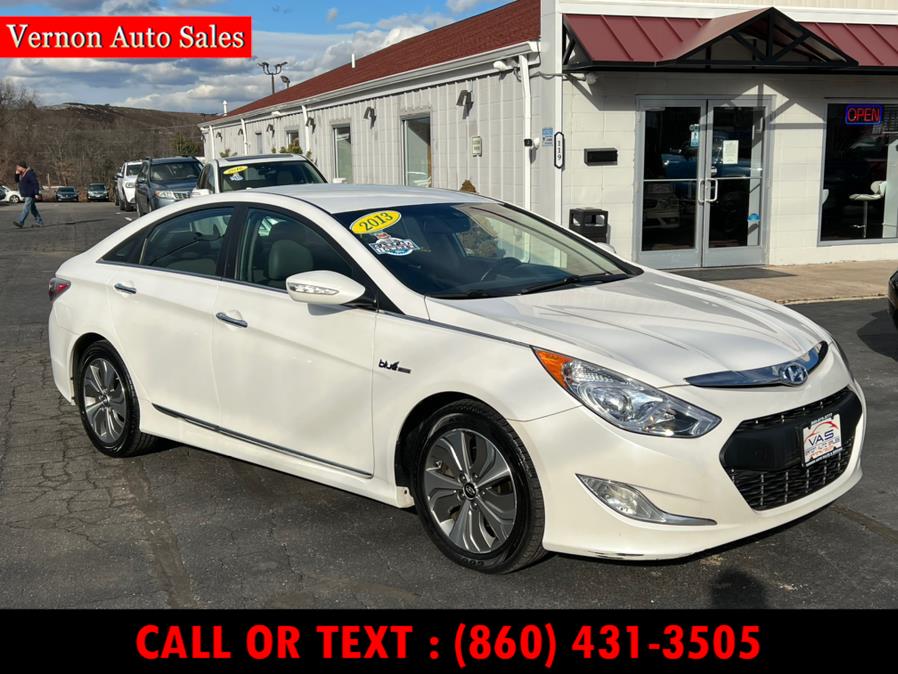 2013 Hyundai Sonata Hybrid 4dr Sdn, available for sale in Manchester, Connecticut | Vernon Auto Sale & Service. Manchester, Connecticut 2013 Hyundai Sonata Hybrid 4dr Sdn, available for sale in Manchester, Connecticut | Vernon Auto Sale & Service. Manchester, Connecticut