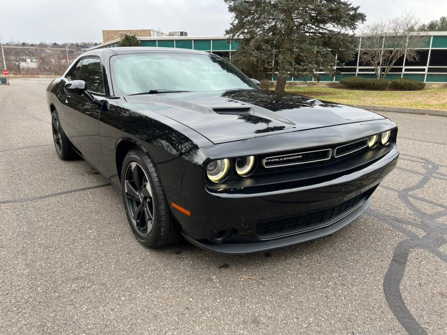 2015 Dodge Challenger 2dr Cpe SXT, available for sale in Waterbury, Connecticut | Platinum Auto Care. Waterbury, Connecticut 2015 Dodge Challenger 2dr Cpe SXT, available for sale in Waterbury, Connecticut | Platinum Auto Care. Waterbury, Connecticut