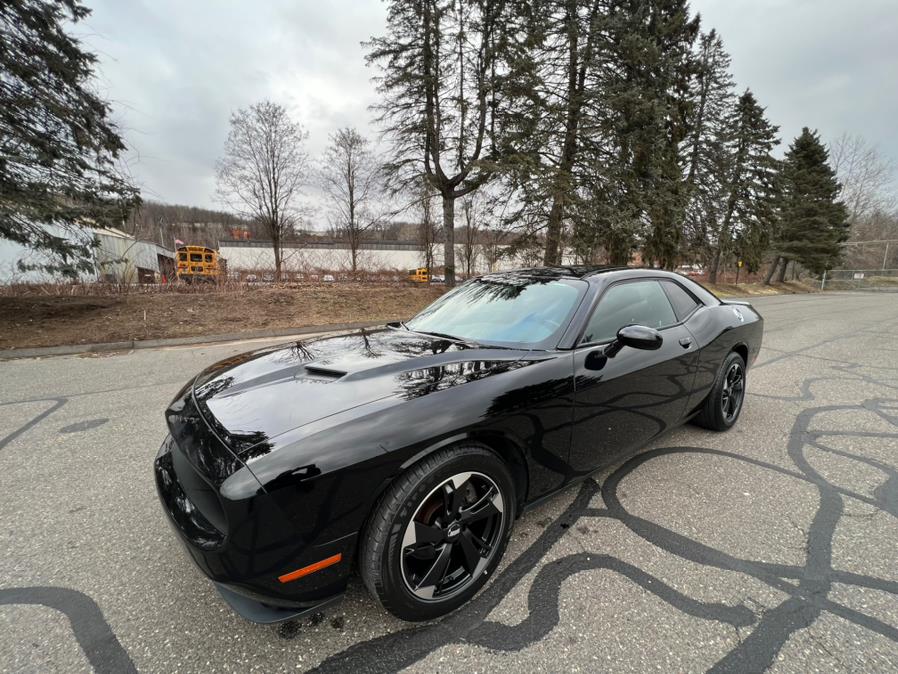 2015 Dodge Challenger 2dr Cpe SXT, available for sale in Waterbury, Connecticut | Platinum Auto Care. Waterbury, Connecticut 2015 Dodge Challenger 2dr Cpe SXT, available for sale in Waterbury, Connecticut | Platinum Auto Care. Waterbury, Connecticut