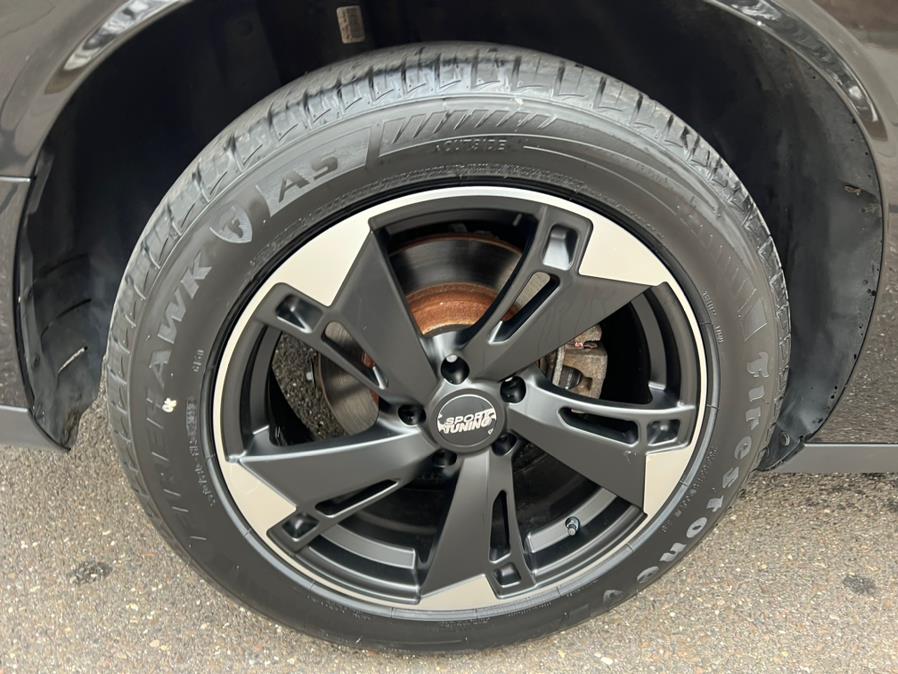 2015 Dodge Challenger 2dr Cpe SXT, available for sale in Waterbury, Connecticut | Platinum Auto Care. Waterbury, Connecticut 2015 Dodge Challenger 2dr Cpe SXT, available for sale in Waterbury, Connecticut | Platinum Auto Care. Waterbury, Connecticut