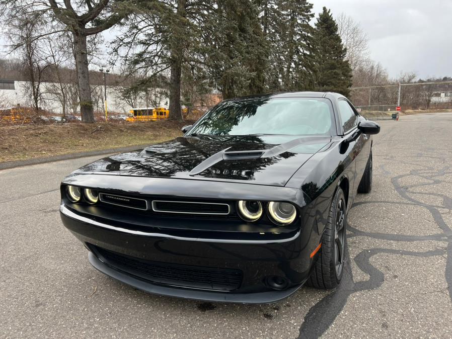 2015 Dodge Challenger 2dr Cpe SXT, available for sale in Waterbury, Connecticut | Platinum Auto Care. Waterbury, Connecticut 2015 Dodge Challenger 2dr Cpe SXT, available for sale in Waterbury, Connecticut | Platinum Auto Care. Waterbury, Connecticut