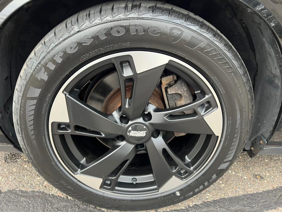 2015 Dodge Challenger 2dr Cpe SXT, available for sale in Waterbury, Connecticut | Platinum Auto Care. Waterbury, Connecticut 2015 Dodge Challenger 2dr Cpe SXT, available for sale in Waterbury, Connecticut | Platinum Auto Care. Waterbury, Connecticut