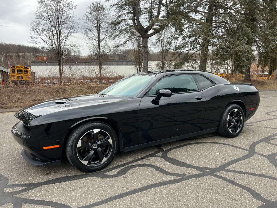 2015 Dodge Challenger 2dr Cpe SXT, available for sale in Waterbury, Connecticut | Platinum Auto Care. Waterbury, Connecticut 2015 Dodge Challenger 2dr Cpe SXT, available for sale in Waterbury, Connecticut | Platinum Auto Care. Waterbury, Connecticut