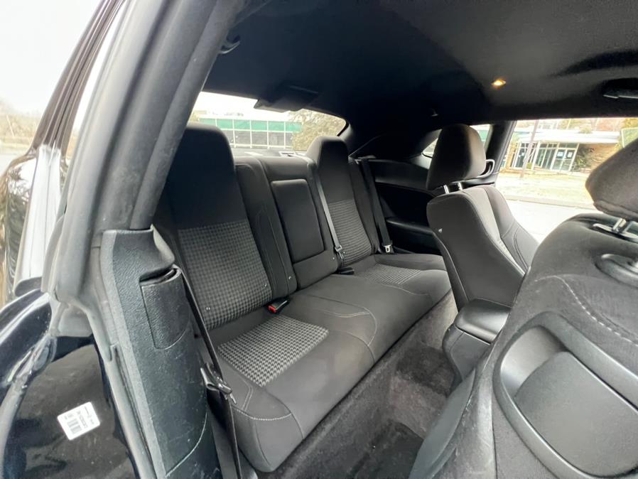 2015 Dodge Challenger 2dr Cpe SXT, available for sale in Waterbury, Connecticut | Platinum Auto Care. Waterbury, Connecticut 2015 Dodge Challenger 2dr Cpe SXT, available for sale in Waterbury, Connecticut | Platinum Auto Care. Waterbury, Connecticut