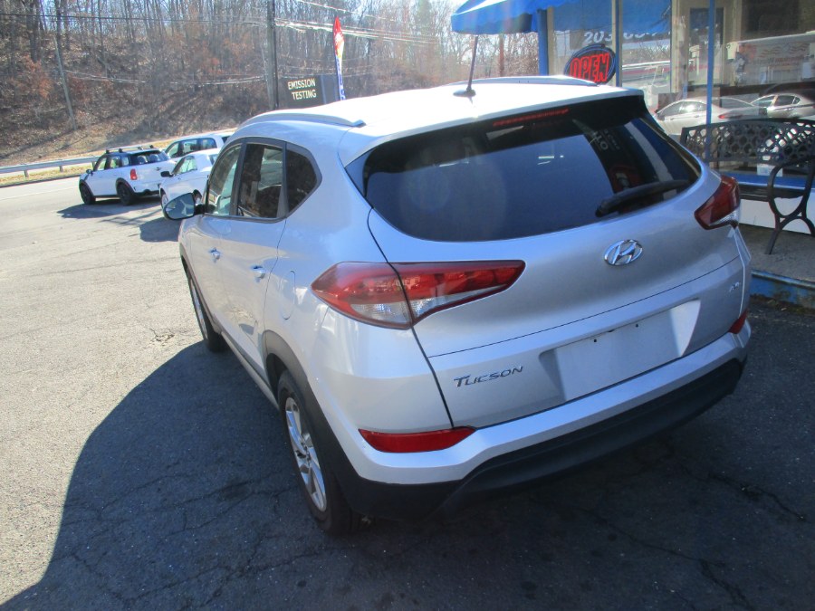 Used Hyundai Tucson SE AWD 2017 | Cos Central Auto. Meriden, Connecticut Used Hyundai Tucson SE AWD 2017 | Cos Central Auto. Meriden, Connecticut