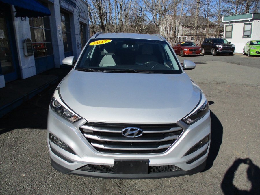 Used Hyundai Tucson SE AWD 2017 | Cos Central Auto. Meriden, Connecticut Used Hyundai Tucson SE AWD 2017 | Cos Central Auto. Meriden, Connecticut