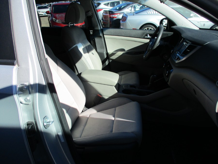 Used Hyundai Tucson SE AWD 2017 | Cos Central Auto. Meriden, Connecticut Used Hyundai Tucson SE AWD 2017 | Cos Central Auto. Meriden, Connecticut