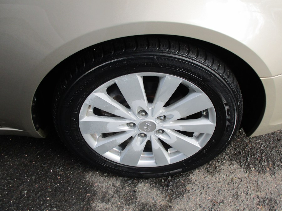 2009 Hyundai Sonata Limited, available for sale in Meriden, Connecticut | Cos Central Auto. Meriden, Connecticut 2009 Hyundai Sonata Limited, available for sale in Meriden, Connecticut | Cos Central Auto. Meriden, Connecticut