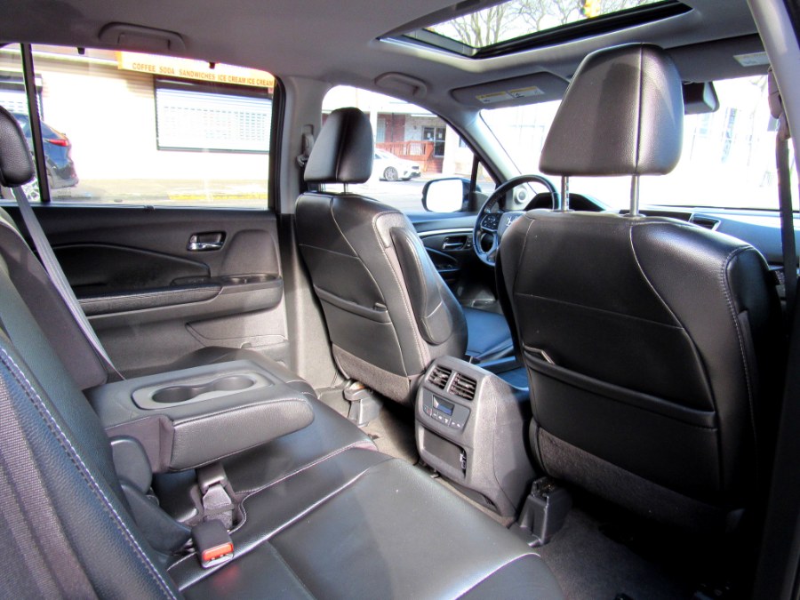 2019 Honda Pilot EX-L AWD, available for sale in Paterson, New Jersey | MFG Prestige Auto Group. Paterson, New Jersey 2019 Honda Pilot EX-L AWD, available for sale in Paterson, New Jersey | MFG Prestige Auto Group. Paterson, New Jersey