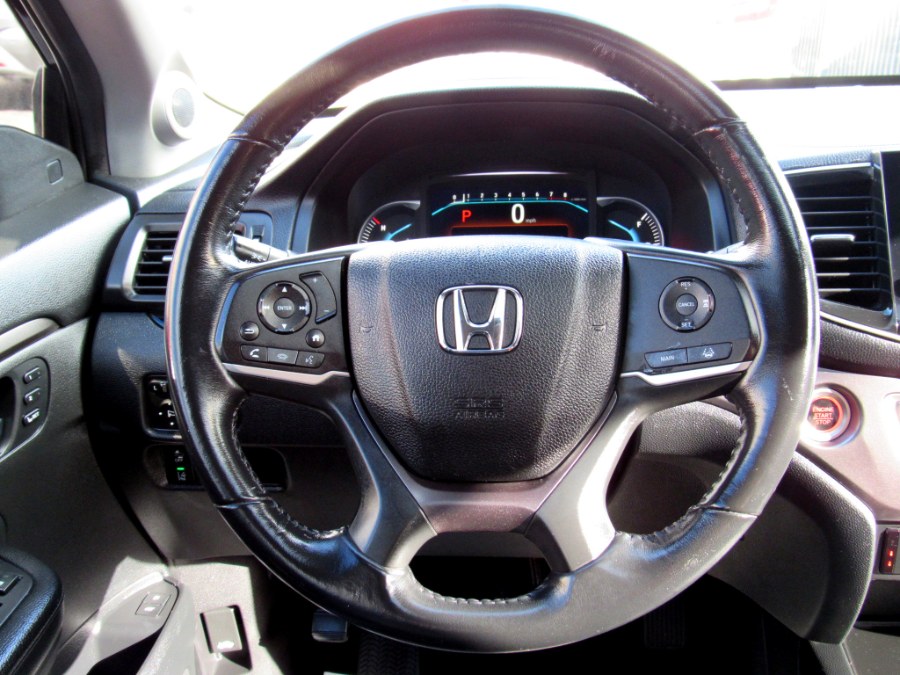 2019 Honda Pilot EX-L AWD, available for sale in Paterson, New Jersey | MFG Prestige Auto Group. Paterson, New Jersey 2019 Honda Pilot EX-L AWD, available for sale in Paterson, New Jersey | MFG Prestige Auto Group. Paterson, New Jersey