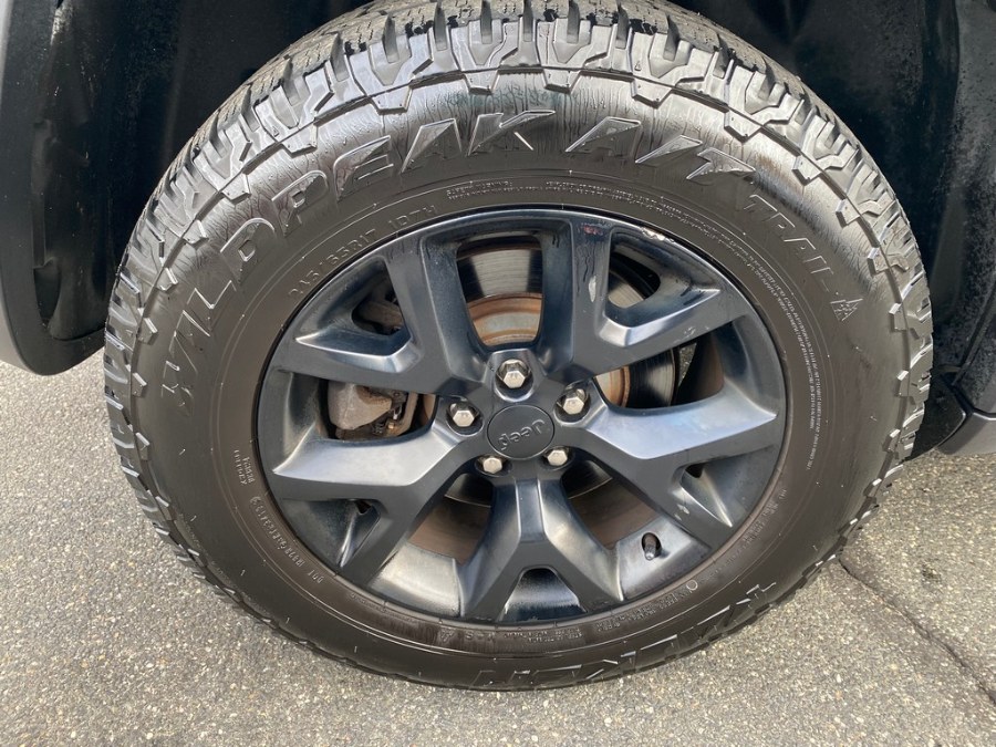 2016 Jeep Cherokee 4WD 4dr Trailhawk, available for sale in West Springfield, Massachusetts | Union Street Auto Sales. West Springfield, Massachusetts 2016 Jeep Cherokee 4WD 4dr Trailhawk, available for sale in West Springfield, Massachusetts | Union Street Auto Sales. West Springfield, Massachusetts