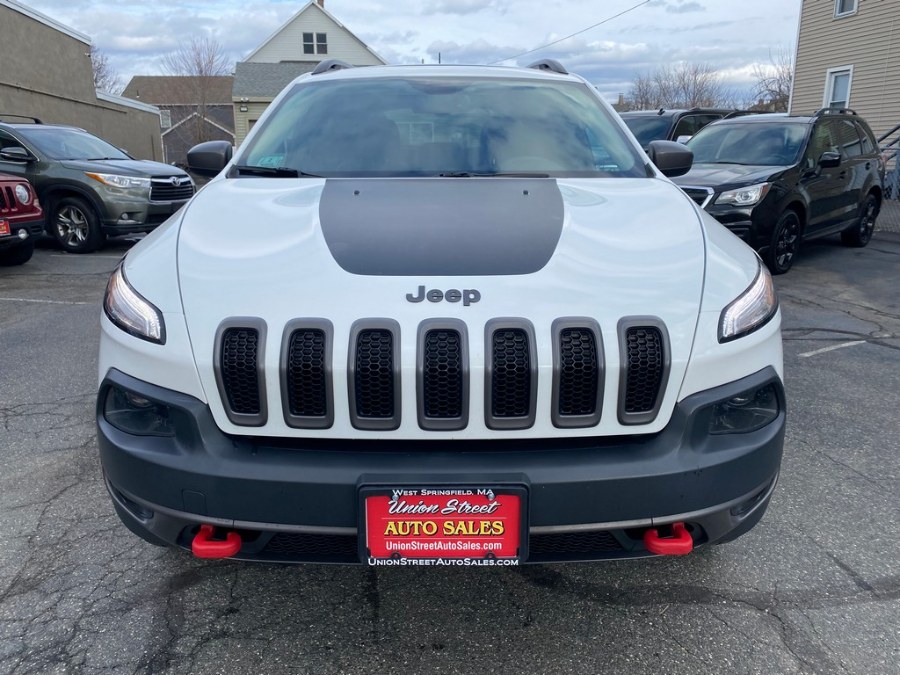 2016 Jeep Cherokee 4WD 4dr Trailhawk, available for sale in West Springfield, Massachusetts | Union Street Auto Sales. West Springfield, Massachusetts 2016 Jeep Cherokee 4WD 4dr Trailhawk, available for sale in West Springfield, Massachusetts | Union Street Auto Sales. West Springfield, Massachusetts