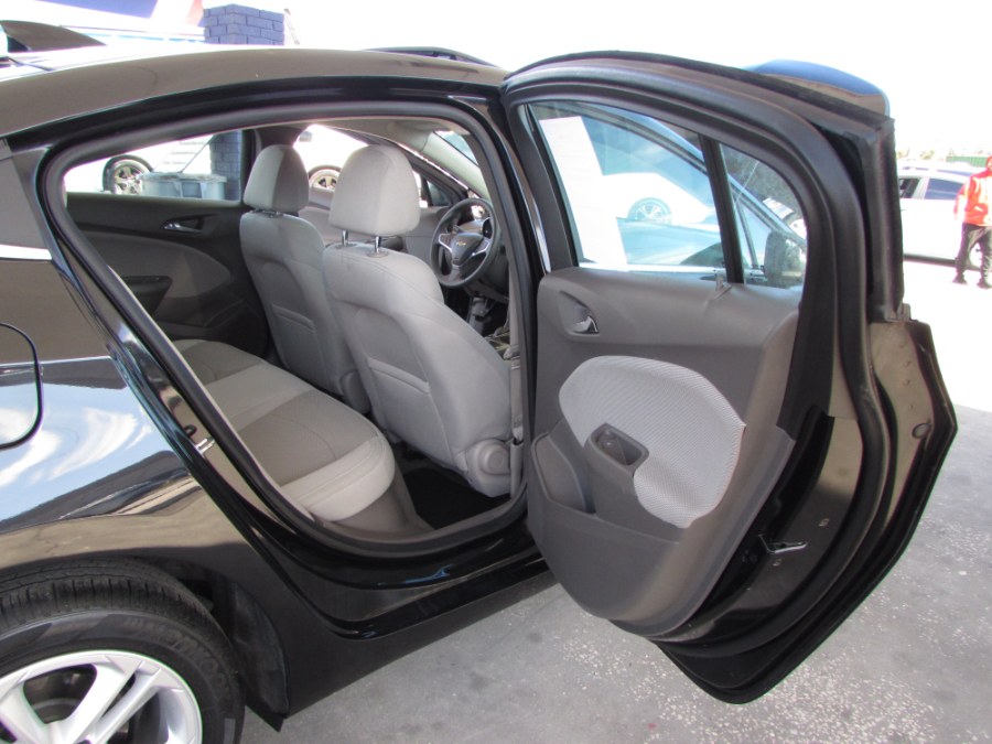 2016 Chevrolet Cruze 4dr Sdn Auto LT, available for sale in Orlando, Florida | VIP Auto Enterprise, Inc. Orlando, Florida 2016 Chevrolet Cruze 4dr Sdn Auto LT, available for sale in Orlando, Florida | VIP Auto Enterprise, Inc. Orlando, Florida