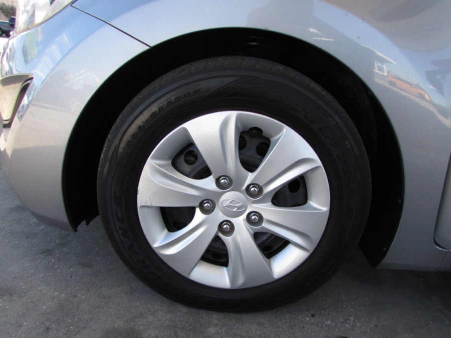 2016 Hyundai Elantra 4dr Sdn Auto SE (Alabama Plant), available for sale in Orlando, Florida | VIP Auto Enterprise, Inc. Orlando, Florida 2016 Hyundai Elantra 4dr Sdn Auto SE (Alabama Plant), available for sale in Orlando, Florida | VIP Auto Enterprise, Inc. Orlando, Florida