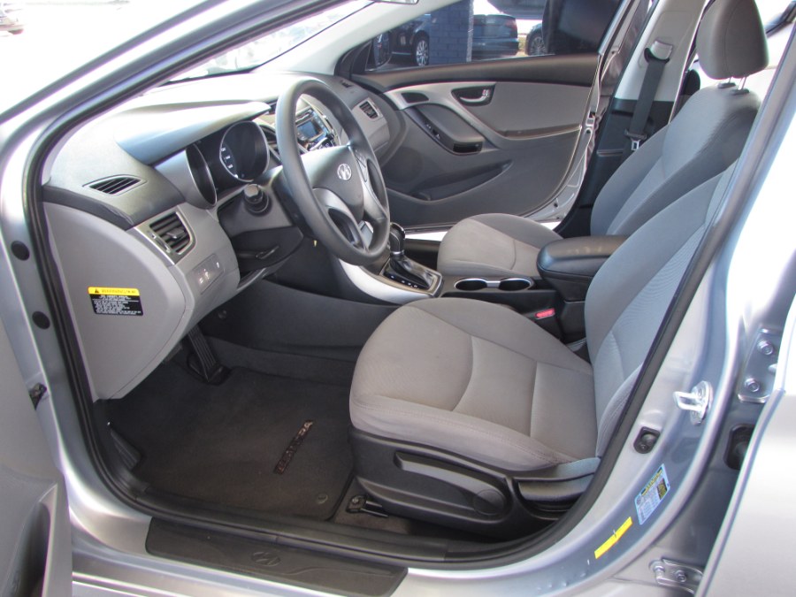 2016 Hyundai Elantra 4dr Sdn Auto SE (Alabama Plant), available for sale in Orlando, Florida | VIP Auto Enterprise, Inc. Orlando, Florida 2016 Hyundai Elantra 4dr Sdn Auto SE (Alabama Plant), available for sale in Orlando, Florida | VIP Auto Enterprise, Inc. Orlando, Florida