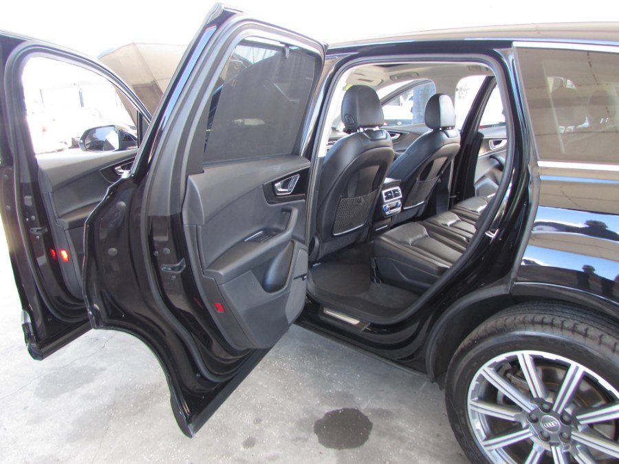 2017 Audi Q7 3.0 TFSI Premium Plus, available for sale in Orlando, Florida | VIP Auto Enterprise, Inc. Orlando, Florida 2017 Audi Q7 3.0 TFSI Premium Plus, available for sale in Orlando, Florida | VIP Auto Enterprise, Inc. Orlando, Florida