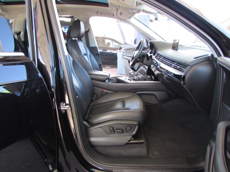 2017 Audi Q7 3.0 TFSI Premium Plus, available for sale in Orlando, Florida | VIP Auto Enterprise, Inc. Orlando, Florida 2017 Audi Q7 3.0 TFSI Premium Plus, available for sale in Orlando, Florida | VIP Auto Enterprise, Inc. Orlando, Florida