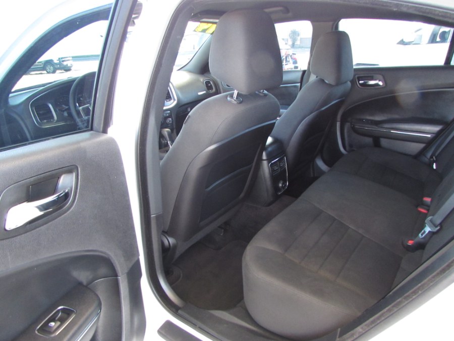 2014 Dodge Charger 4dr Sdn SE RWD, available for sale in Orlando, Florida | VIP Auto Enterprise, Inc. Orlando, Florida 2014 Dodge Charger 4dr Sdn SE RWD, available for sale in Orlando, Florida | VIP Auto Enterprise, Inc. Orlando, Florida