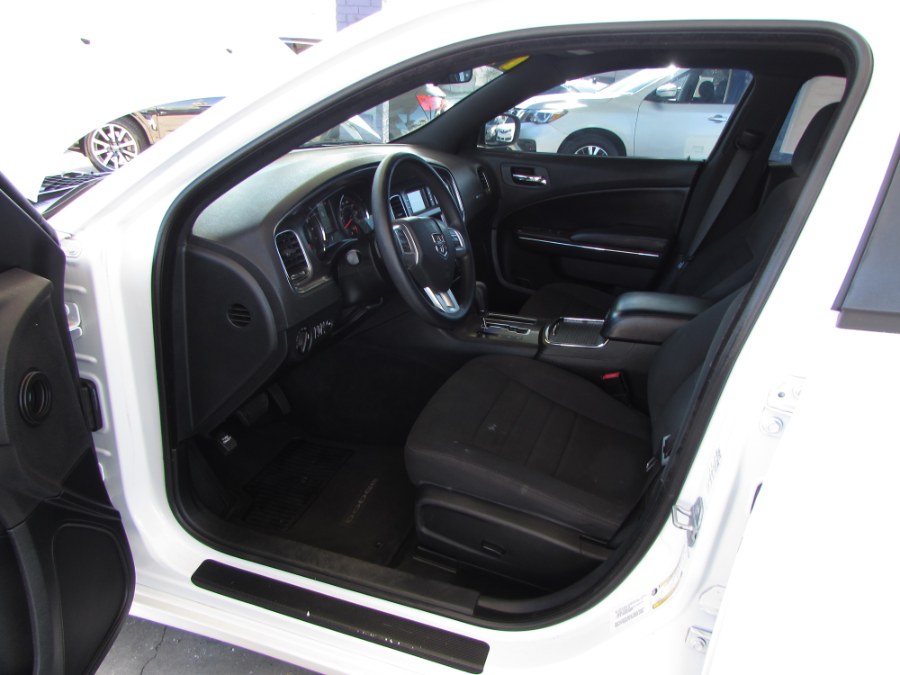 2014 Dodge Charger 4dr Sdn SE RWD, available for sale in Orlando, Florida | VIP Auto Enterprise, Inc. Orlando, Florida 2014 Dodge Charger 4dr Sdn SE RWD, available for sale in Orlando, Florida | VIP Auto Enterprise, Inc. Orlando, Florida