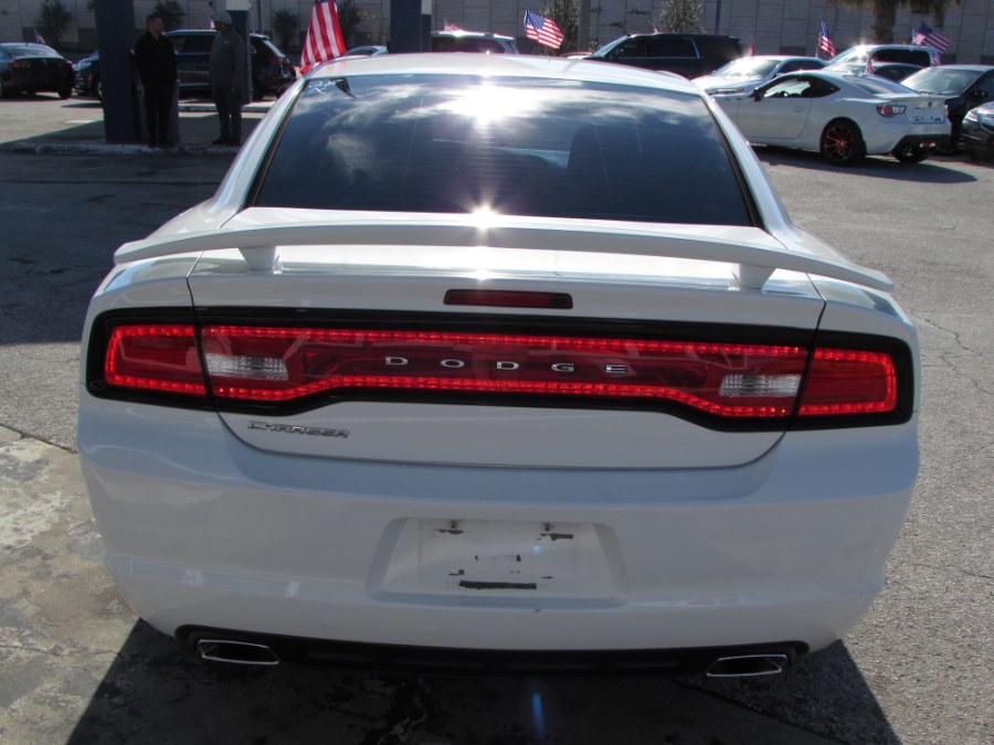 2014 Dodge Charger 4dr Sdn SE RWD, available for sale in Orlando, Florida | VIP Auto Enterprise, Inc. Orlando, Florida 2014 Dodge Charger 4dr Sdn SE RWD, available for sale in Orlando, Florida | VIP Auto Enterprise, Inc. Orlando, Florida
