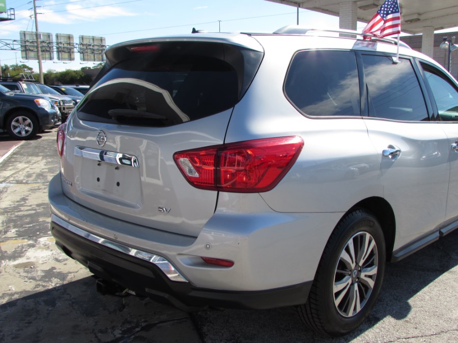 2017 Nissan Pathfinder FWD SV, available for sale in Orlando, Florida | VIP Auto Enterprise, Inc. Orlando, Florida 2017 Nissan Pathfinder FWD SV, available for sale in Orlando, Florida | VIP Auto Enterprise, Inc. Orlando, Florida