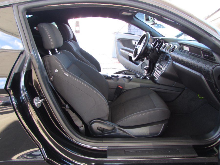 2017 Ford Mustang V6 Fastback, available for sale in Orlando, Florida | VIP Auto Enterprise, Inc. Orlando, Florida 2017 Ford Mustang V6 Fastback, available for sale in Orlando, Florida | VIP Auto Enterprise, Inc. Orlando, Florida