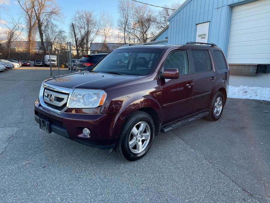 2011 Honda Pilot 4WD 4dr EX-L, available for sale in Ashland , Massachusetts | New Beginning Auto Service Inc . Ashland , Massachusetts