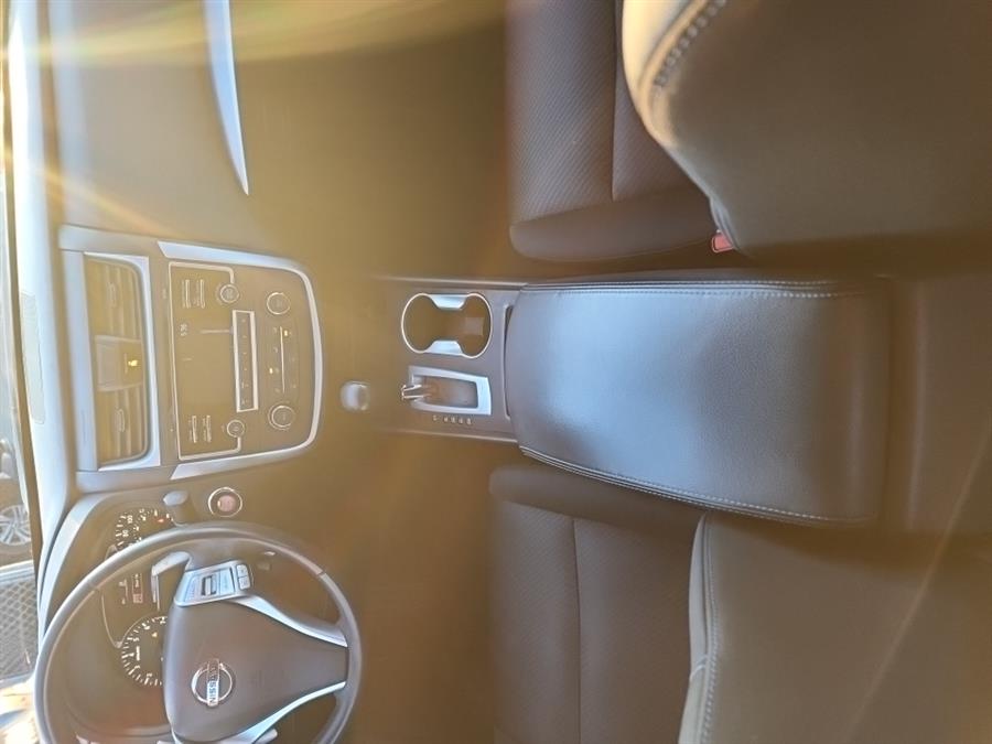 2017 Nissan Altima 2.5 SR Sedan, available for sale in Temple Hills, Maryland | Temple Hills Used Car. Temple Hills, Maryland 2017 Nissan Altima 2.5 SR Sedan, available for sale in Temple Hills, Maryland | Temple Hills Used Car. Temple Hills, Maryland