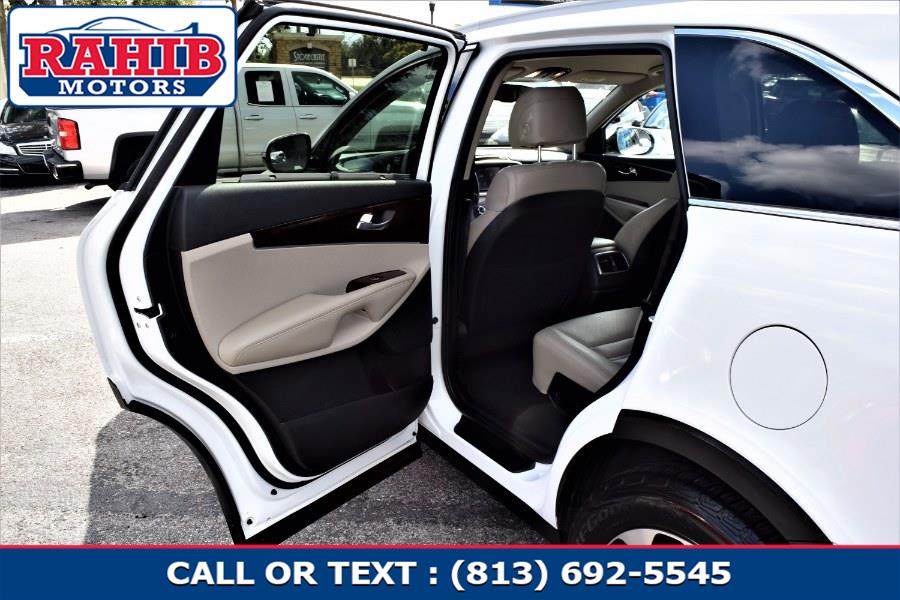 2017 Kia Sorento EX FWD, available for sale in Winter Park, Florida | Rahib Motors. Winter Park, Florida 2017 Kia Sorento EX FWD, available for sale in Winter Park, Florida | Rahib Motors. Winter Park, Florida