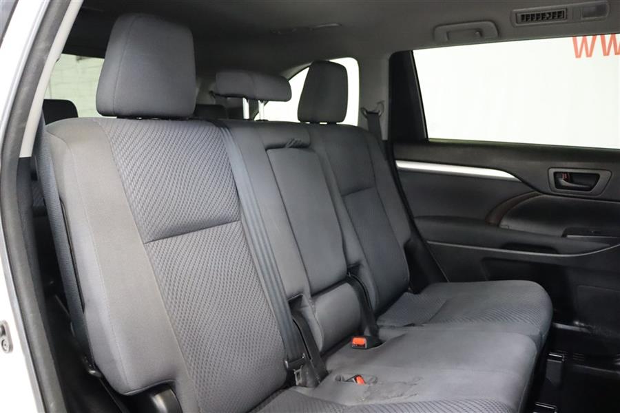 2016 Toyota Highlander LE, available for sale in Paterson, New Jersey | Fast Track Motors. Paterson, New Jersey 2016 Toyota Highlander LE, available for sale in Paterson, New Jersey | Fast Track Motors. Paterson, New Jersey