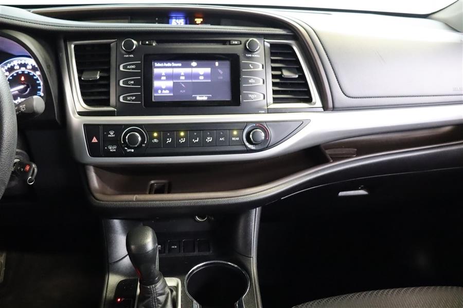 2016 Toyota Highlander LE, available for sale in Paterson, New Jersey | Fast Track Motors. Paterson, New Jersey 2016 Toyota Highlander LE, available for sale in Paterson, New Jersey | Fast Track Motors. Paterson, New Jersey