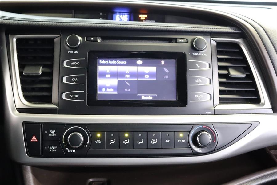 2016 Toyota Highlander LE, available for sale in Paterson, New Jersey | Fast Track Motors. Paterson, New Jersey 2016 Toyota Highlander LE, available for sale in Paterson, New Jersey | Fast Track Motors. Paterson, New Jersey