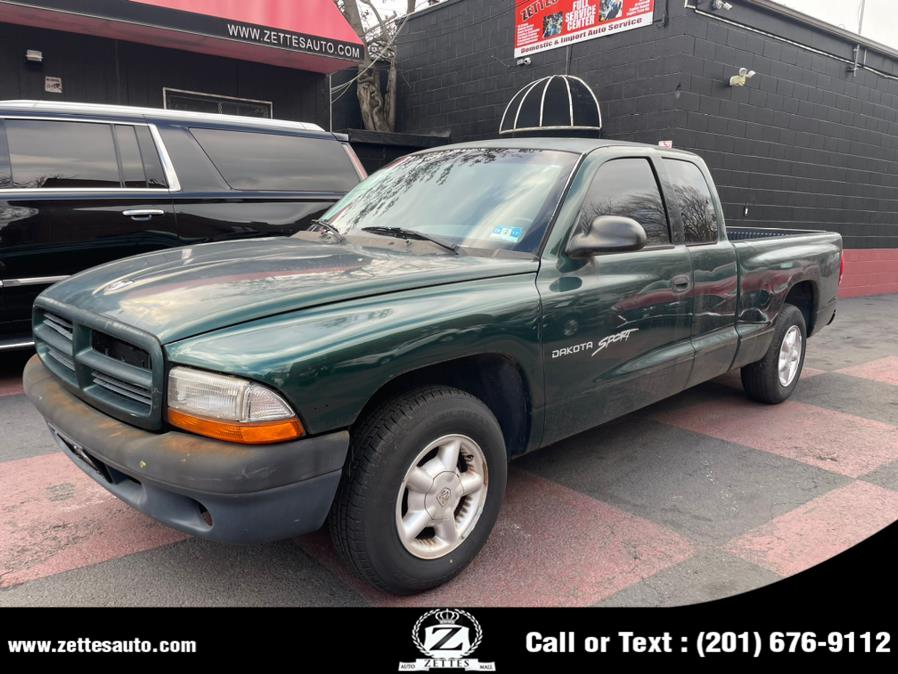 2000 Dodge Dakota Club Cab 131" WB Base, available for sale in Jersey City, New Jersey | Zettes Auto Mall. Jersey City, New Jersey