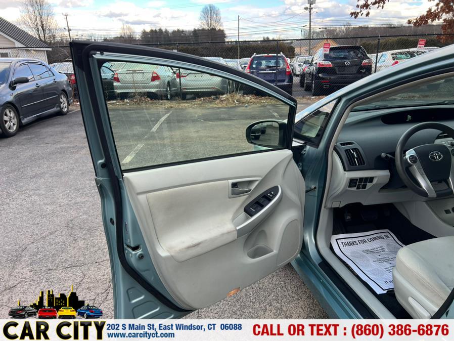 2012 Toyota Prius 5dr HB Three (Natl), available for sale in East Windsor, Connecticut | Car City LLC. East Windsor, Connecticut 2012 Toyota Prius 5dr HB Three (Natl), available for sale in East Windsor, Connecticut | Car City LLC. East Windsor, Connecticut