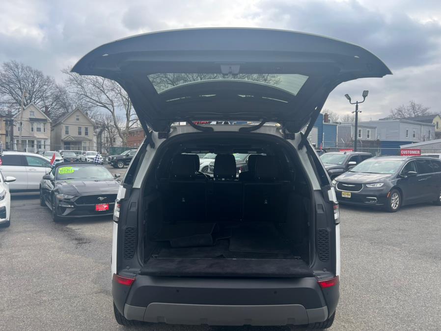 2020 Land Rover Discovery SE V6 Supercharged, available for sale in Irvington , New Jersey | Auto Haus of Irvington Corp. Irvington , New Jersey 2020 Land Rover Discovery SE V6 Supercharged, available for sale in Irvington , New Jersey | Auto Haus of Irvington Corp. Irvington , New Jersey