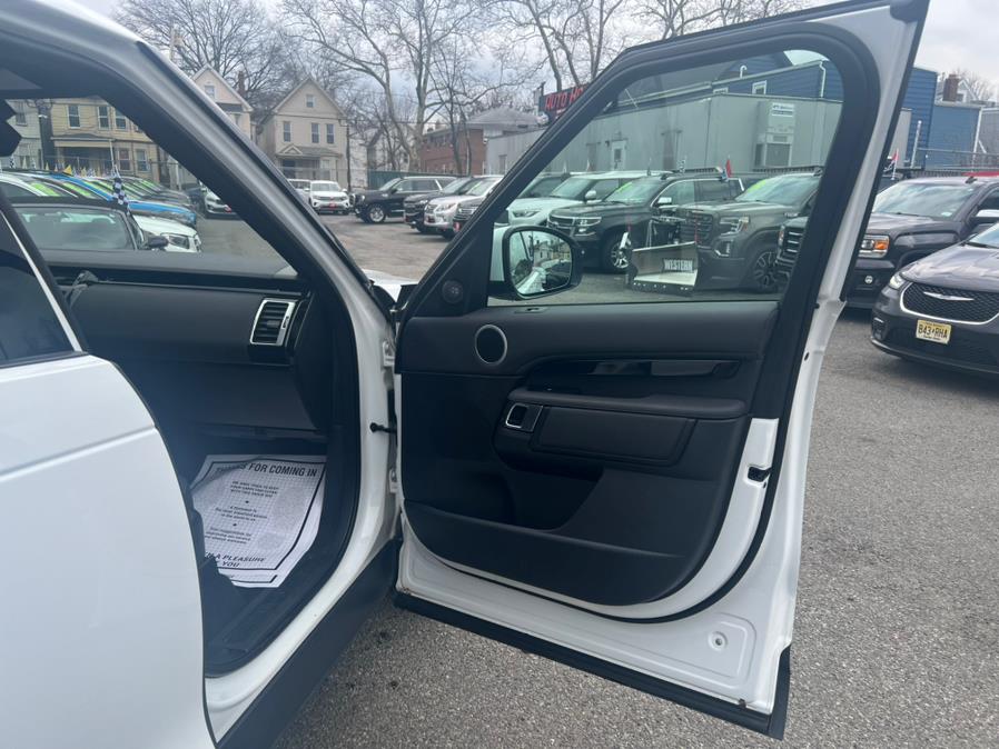 2020 Land Rover Discovery SE V6 Supercharged, available for sale in Irvington , New Jersey | Auto Haus of Irvington Corp. Irvington , New Jersey 2020 Land Rover Discovery SE V6 Supercharged, available for sale in Irvington , New Jersey | Auto Haus of Irvington Corp. Irvington , New Jersey