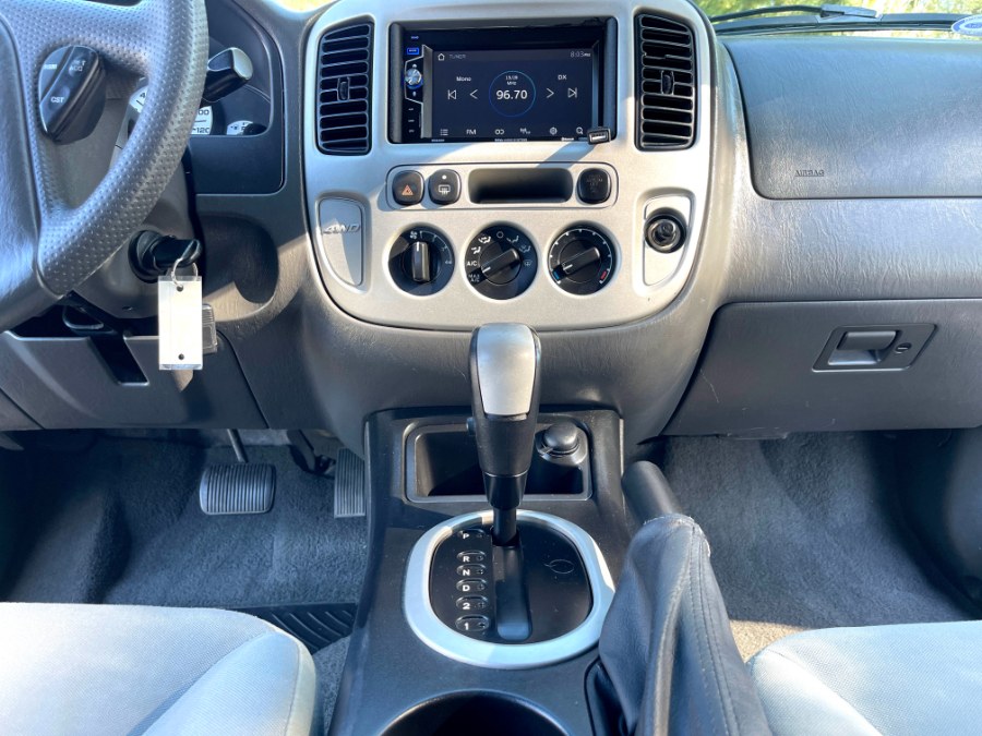 2006 Ford Escape 4dr 3.0L XLT Sport 4WD, available for sale in Lake Forest, California | Pacific Green Line. Lake Forest, California 2006 Ford Escape 4dr 3.0L XLT Sport 4WD, available for sale in Lake Forest, California | Pacific Green Line. Lake Forest, California
