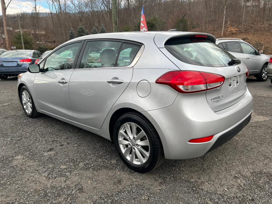 2014 Kia Forte 5-Door 5dr HB Auto EX, available for sale in Berlin, Connecticut | Main Auto of Berlin. Berlin, Connecticut 2014 Kia Forte 5-Door 5dr HB Auto EX, available for sale in Berlin, Connecticut | Main Auto of Berlin. Berlin, Connecticut