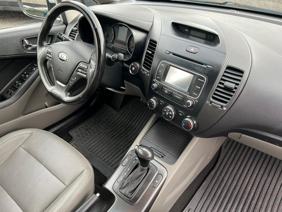 2014 Kia Forte 5-Door 5dr HB Auto EX, available for sale in Berlin, Connecticut | Main Auto of Berlin. Berlin, Connecticut 2014 Kia Forte 5-Door 5dr HB Auto EX, available for sale in Berlin, Connecticut | Main Auto of Berlin. Berlin, Connecticut