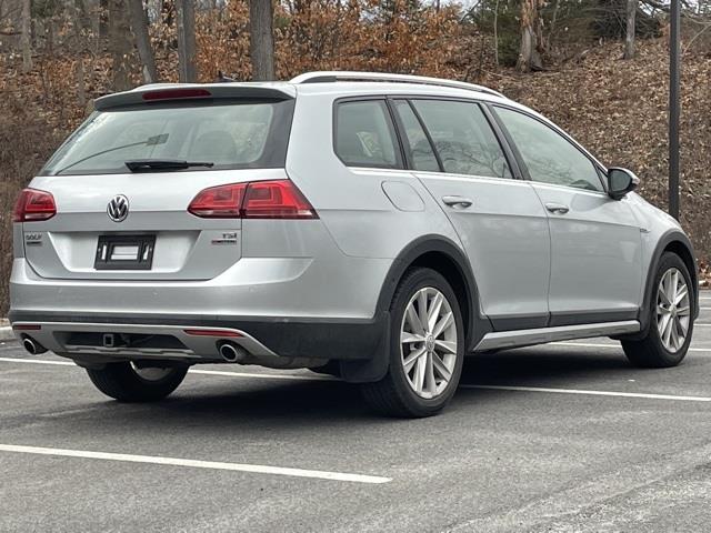2017 Volkswagen Golf Alltrack TSI S, available for sale in Brookfield, Connecticut | Blasius Federal Road. Brookfield, Connecticut 2017 Volkswagen Golf Alltrack TSI S, available for sale in Brookfield, Connecticut | Blasius Federal Road. Brookfield, Connecticut