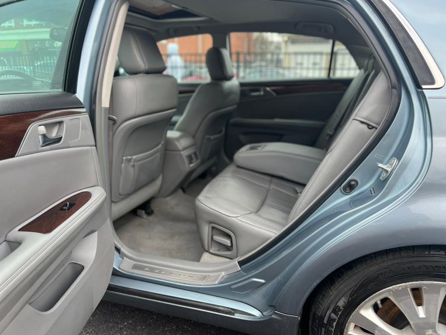 2010 Toyota Avalon 4dr Sdn XLS (Natl), available for sale in Springfield, Massachusetts | Jordan Auto Sales. Springfield, Massachusetts 2010 Toyota Avalon 4dr Sdn XLS (Natl), available for sale in Springfield, Massachusetts | Jordan Auto Sales. Springfield, Massachusetts