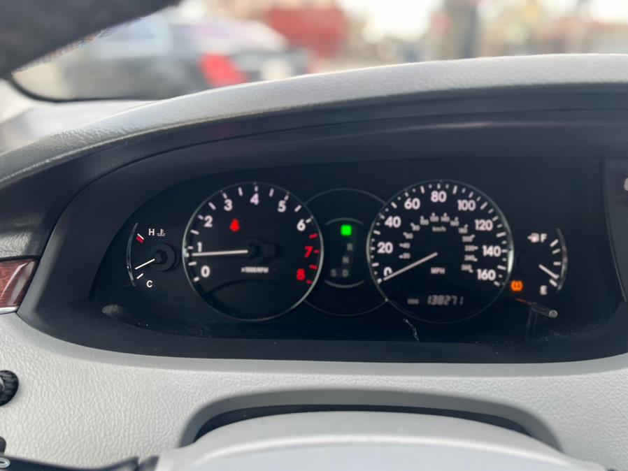 2010 Toyota Avalon 4dr Sdn XLS (Natl), available for sale in Springfield, Massachusetts | Jordan Auto Sales. Springfield, Massachusetts 2010 Toyota Avalon 4dr Sdn XLS (Natl), available for sale in Springfield, Massachusetts | Jordan Auto Sales. Springfield, Massachusetts