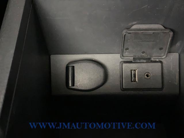 2015 Nissan Sentra 4dr Sdn I4 CVT SR, available for sale in Naugatuck, Connecticut | J&M Automotive Sls&Svc LLC. Naugatuck, Connecticut 2015 Nissan Sentra 4dr Sdn I4 CVT SR, available for sale in Naugatuck, Connecticut | J&M Automotive Sls&Svc LLC. Naugatuck, Connecticut