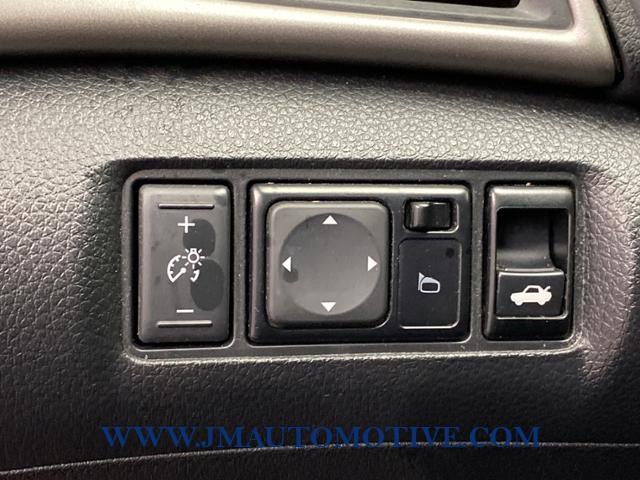 2015 Nissan Sentra 4dr Sdn I4 CVT SR, available for sale in Naugatuck, Connecticut | J&M Automotive Sls&Svc LLC. Naugatuck, Connecticut 2015 Nissan Sentra 4dr Sdn I4 CVT SR, available for sale in Naugatuck, Connecticut | J&M Automotive Sls&Svc LLC. Naugatuck, Connecticut