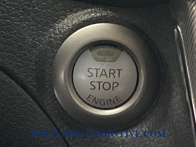 2015 Nissan Sentra 4dr Sdn I4 CVT SR, available for sale in Naugatuck, Connecticut | J&M Automotive Sls&Svc LLC. Naugatuck, Connecticut 2015 Nissan Sentra 4dr Sdn I4 CVT SR, available for sale in Naugatuck, Connecticut | J&M Automotive Sls&Svc LLC. Naugatuck, Connecticut