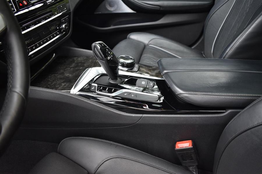 2018 BMW 5 Series M550i xDrive AWD 4dr Sedan, available for sale in Great Neck, New York | Camy Cars. Great Neck, New York 2018 BMW 5 Series M550i xDrive AWD 4dr Sedan, available for sale in Great Neck, New York | Camy Cars. Great Neck, New York