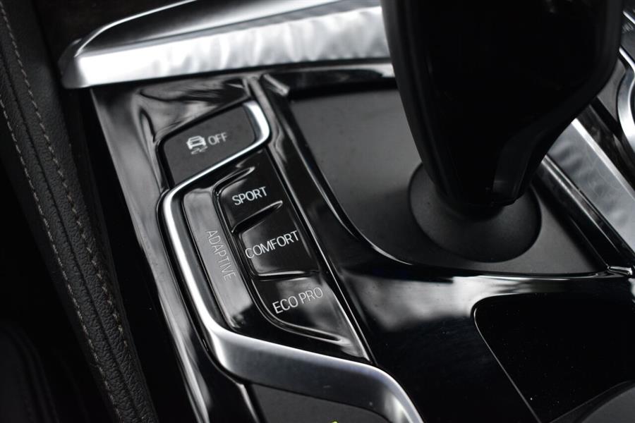 2018 BMW 5 Series M550i xDrive AWD 4dr Sedan, available for sale in Great Neck, New York | Camy Cars. Great Neck, New York 2018 BMW 5 Series M550i xDrive AWD 4dr Sedan, available for sale in Great Neck, New York | Camy Cars. Great Neck, New York