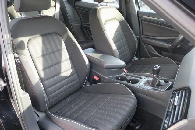 Used Volkswagen Jetta Gli 2.0T S 2019 | Victory Cars Central. Levittown, New York Used Volkswagen Jetta Gli 2.0T S 2019 | Victory Cars Central. Levittown, New York